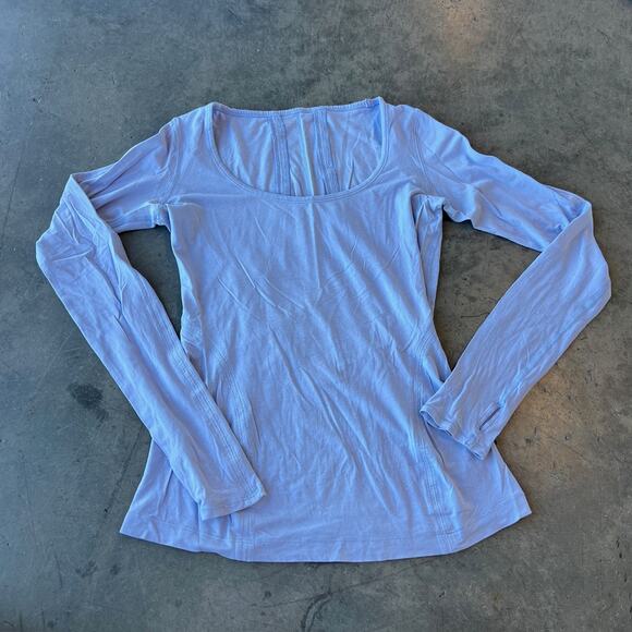 Vintage Tops - Vintage Y2K Lululemon Lightweight Flowy Hem Long Sleeve Activewear Top 4